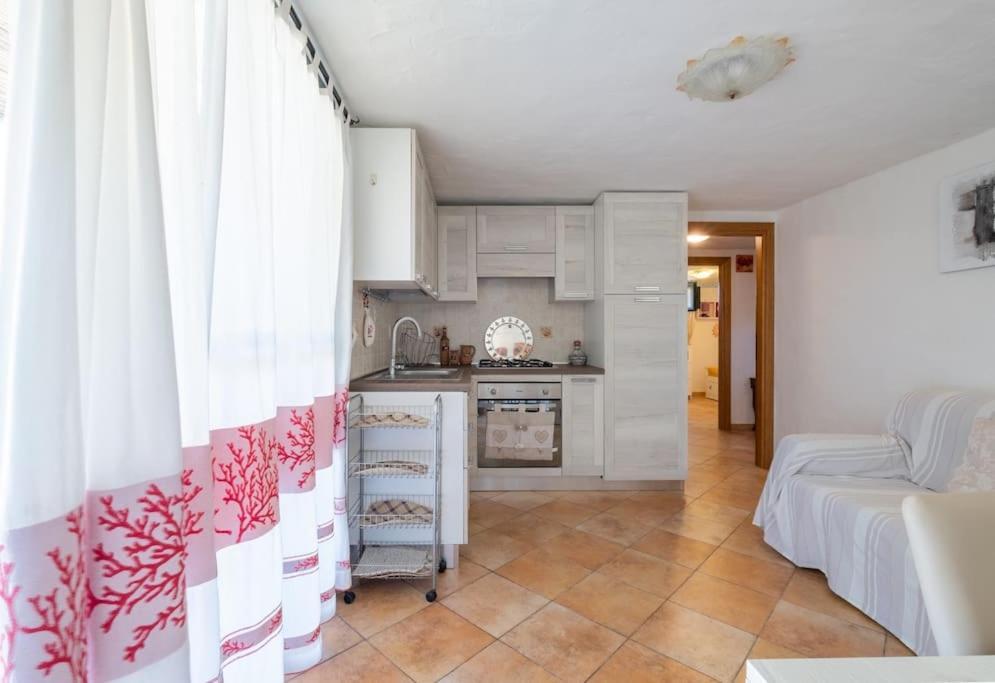 Mare A 4 Minuti AutoCasa/Giardino E Wifi Budoni Exterior photo
